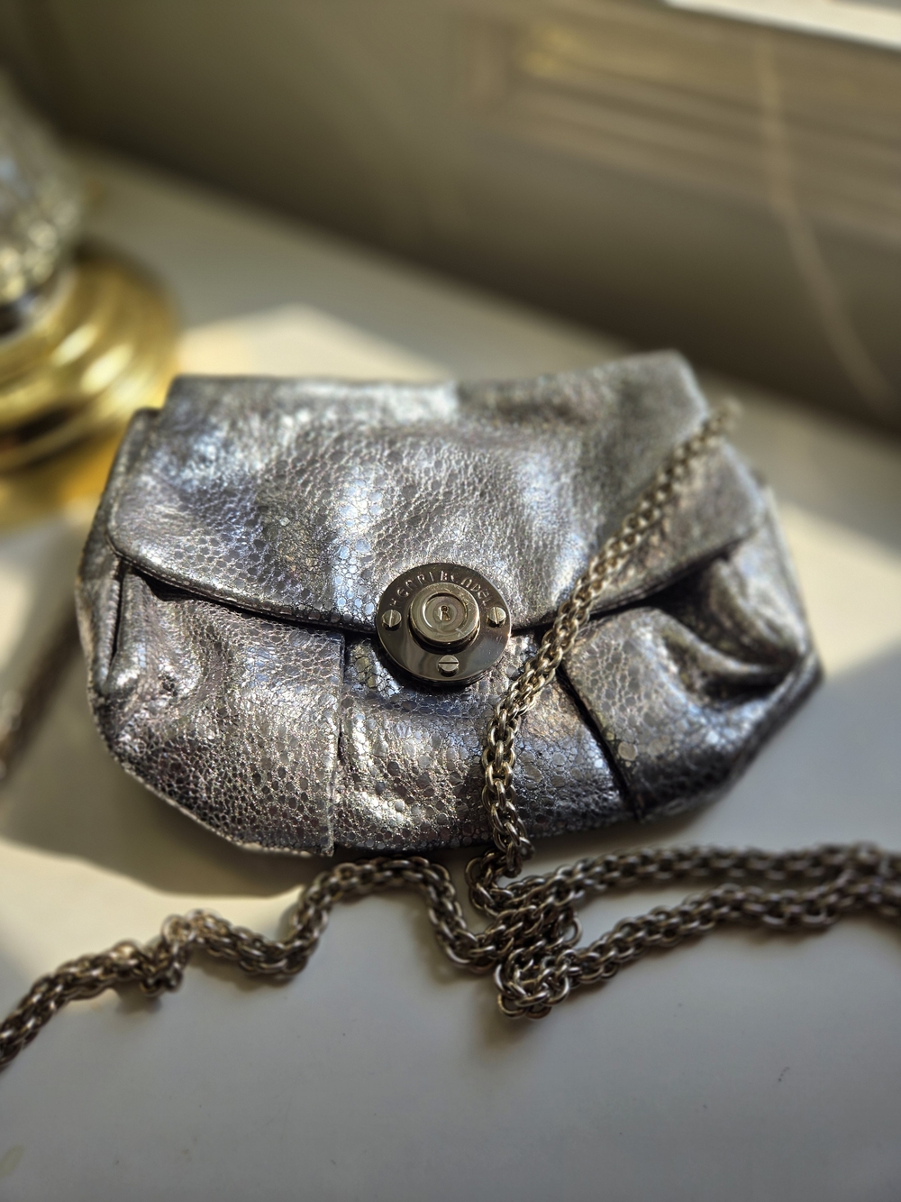 Metallic Silver Chain Crossbody Bag